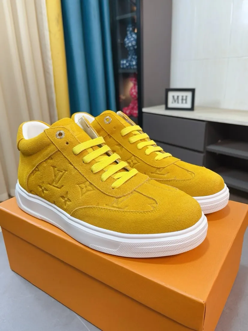 Ex-factory price 420🌹🌹[LV] The latest masterpiece of high-top men's shoes: the upper is made of Italian imported first-layer cowhide with special materials➕full genuine leather lining🔥, making walking more convenient and comfortable! Exclusive new style, stunning work [color]! Create a fashionable personality to set off your uniqueness! A must-have for trendy men! Classic🔥Number: 38-44